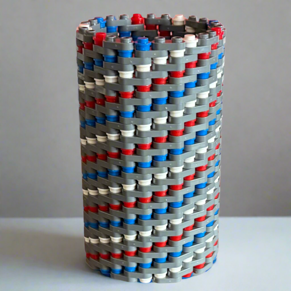 Patriotic Modular Vase – Built with LEGO®-Compatible Bricks (ONLINE ORDER ONLY)