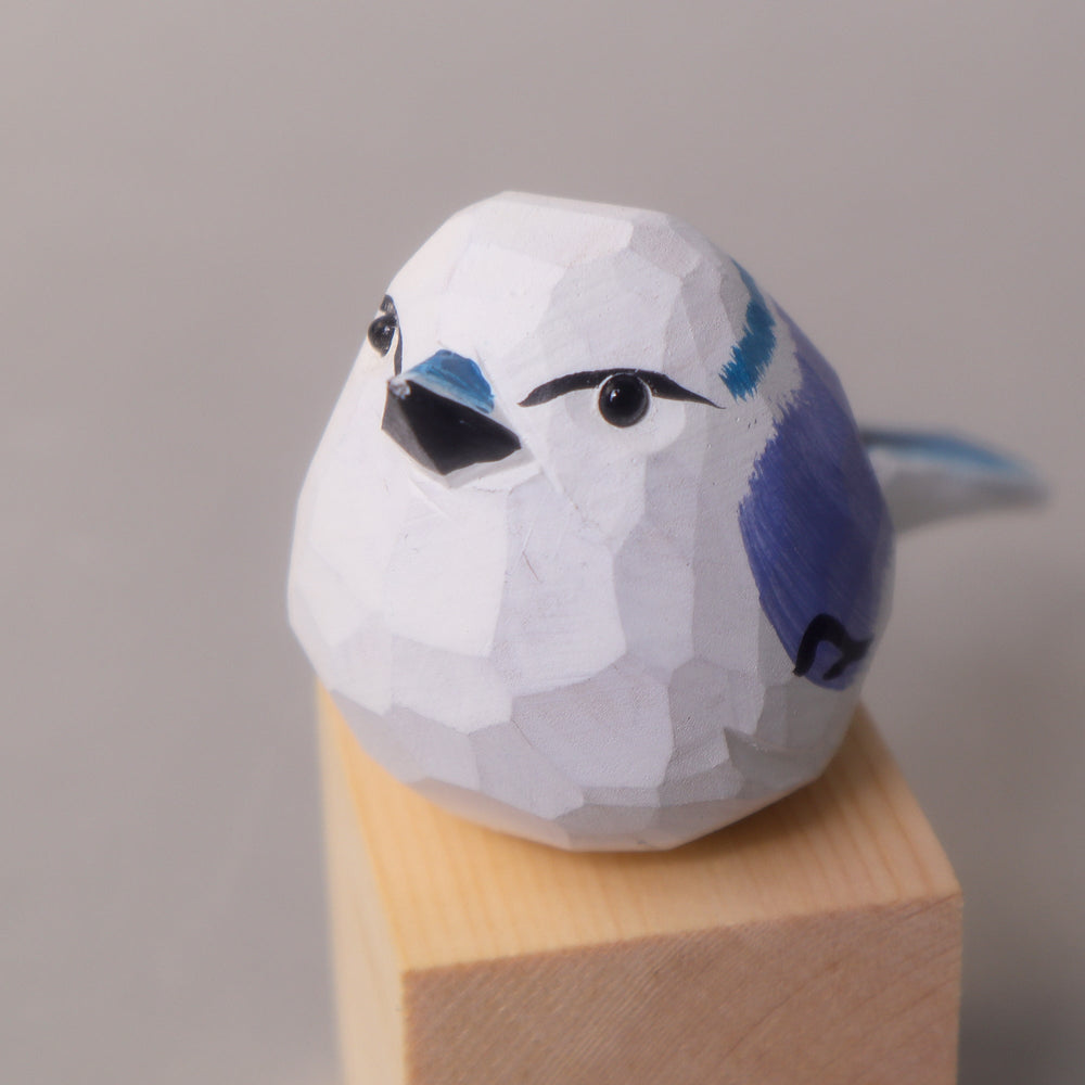 Hand-Carved Wooden Bird Figurine – White (ONLINE ORDER ONLY)