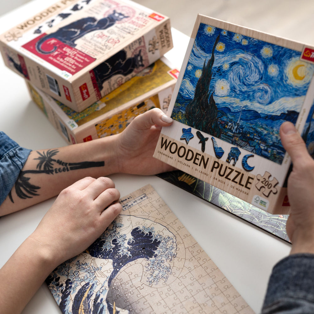 Trefl Wood Craft 200 Piece Wooden Puzzle - Kiss - Gustav Klimt (ONLINE ORDER ONLY)