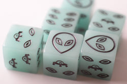 NEW Green Dice with Black Aliens GLOWS Dice 6 Sided Bunco RPG D6 16mm Roll (Online Only)