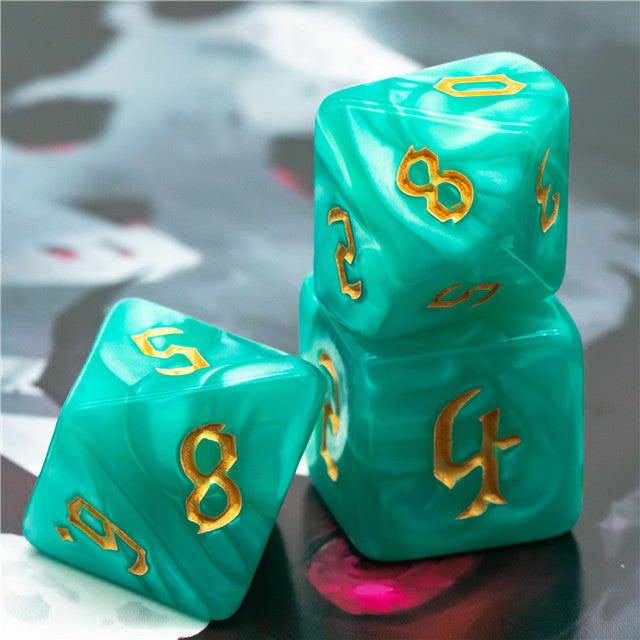 Seafoam Macaron 7-Dice Blend Set w/Gold Numbers (Online Only)