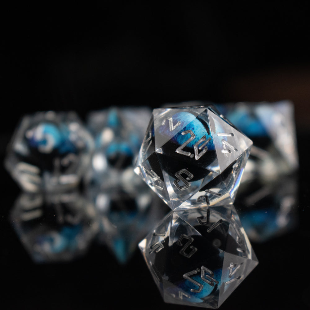 Legacy of Blue Eyes Liquid Core Dice Set - Silver (ONLINE ORDER ONLY)