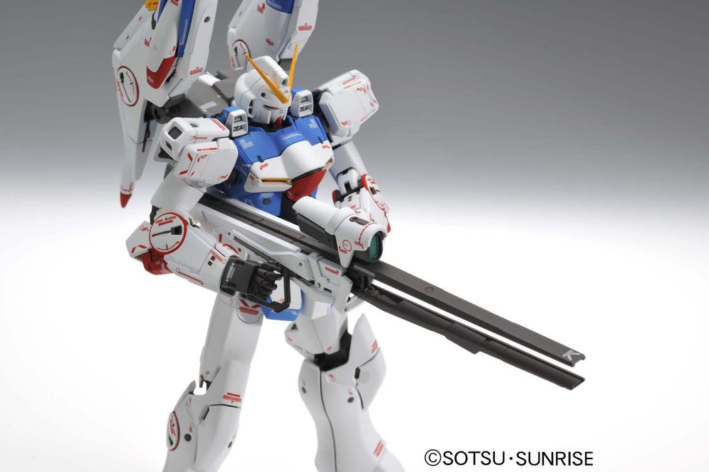 V Dash Gundam Version Ka "Victory Gundam" 1/100 - Master Grade (ONLINE ORDER ONLY)