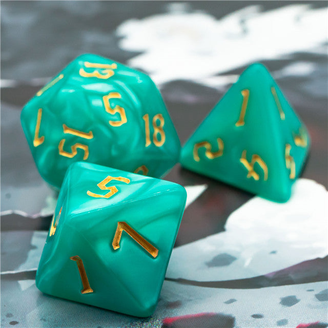 Seafoam Macaron 7-Dice Blend Set w/Gold Numbers (Online Only)
