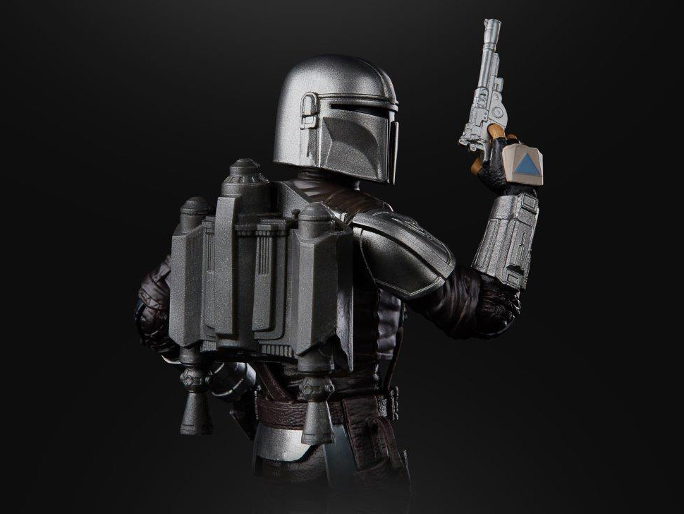 Star Wars: The Black Series - The Mandalorian (Beskar Armor) (The Mandalorian) 6-Inch Action Figure (ONLINE ORDER ONLY)