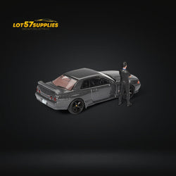 (Pre-Order) Mini-GT Nissan Skyline R32 Nismo Gunmetal With Matsuda Figure #869 1:64 MGT00869 (ONLINE ORDER ONLY)
