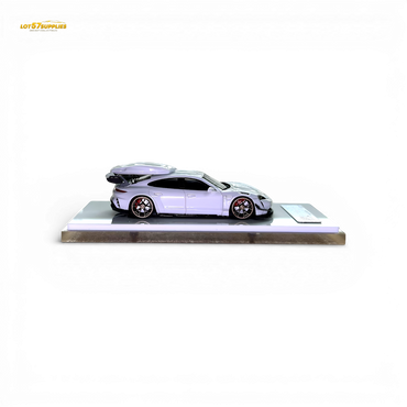 404ERROR Porsche Taycan White with Roof Box 1:64