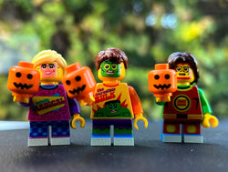 Set of 3 Kids Trick-or-Treating on Halloween Minifig Collection (Online Order Only)