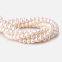 8-8.5mm Off White Off Round Freshwater Pearls 16 inch 50 pieces AA (ONLINE ORDER ONLY)