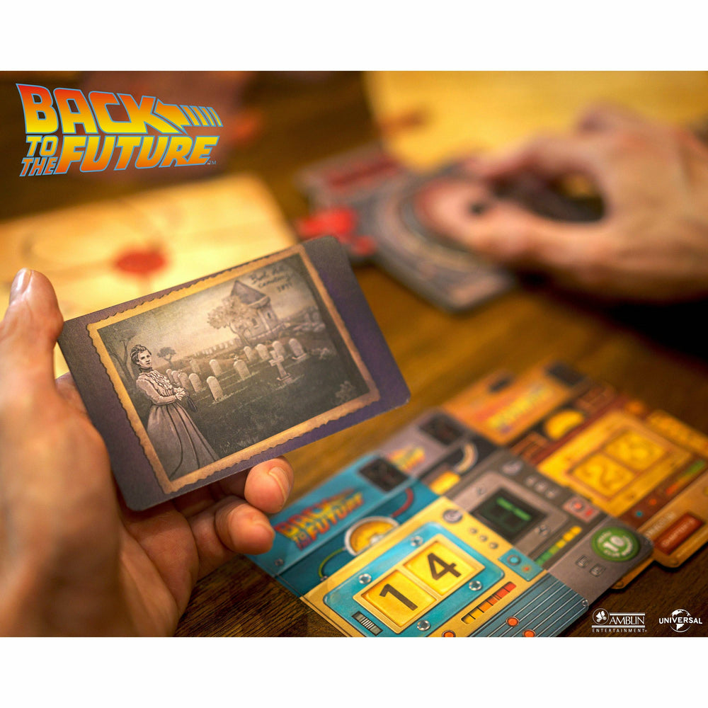 Back to the Future: A Letter From the Past strategy game [Spanish Edition] (ONLINE ORDER ONLY)