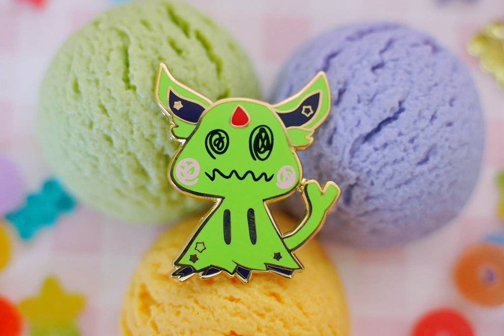 Pokemon: Mimikyu Shiny Espeon Enamel Pin (ONLINE ORDER ONLY)