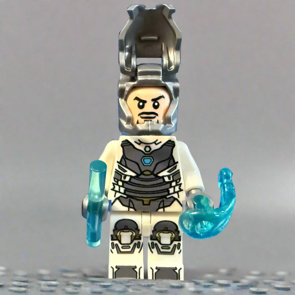 Space Iron Man Minifigure (ONLINE ORDER ONLY)