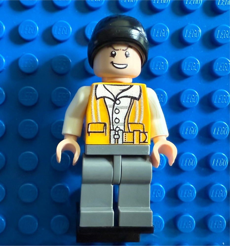 Safety Inspector Minifigure (ONLINE ORDER ONLY)