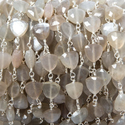 8mm Greige Moonstone triangle Silver plated Chain by the foot 22pcs (ONLINE ORDER ONLY)