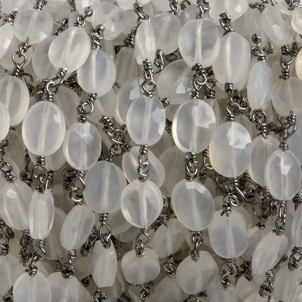 8x6mm Champagne Chalcedony faceted Oval Black Gold Chain by the foot 22 pieces (ONLINE ORDER ONLY)
