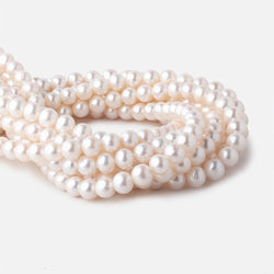 9-9.5mm Off White Off Round Freshwater Pearls 16 inch 47 pieces AA (ONLINE ORDER ONLY)