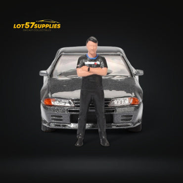 (Pre-Order) Mini-GT Nissan Skyline R32 Nismo Gunmetal With Matsuda Figure #869 1:64 MGT00869 (ONLINE ORDER ONLY)