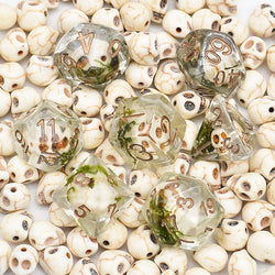Skull Dice w/ Moss Halloween Resin 7-Dice (Online Only)