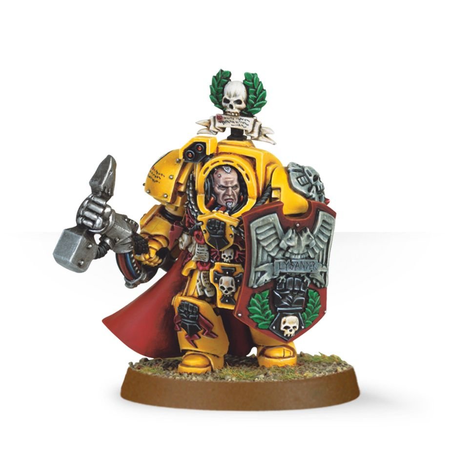 Warhammer 40K: Imperial Fists - Captain Lysander (ONLINE ORDER ONLY)