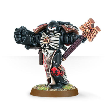 Warhammer 40K: Space Marines - Chaplain with Crozius & Power Fist (ONLINE ORDER ONLY)