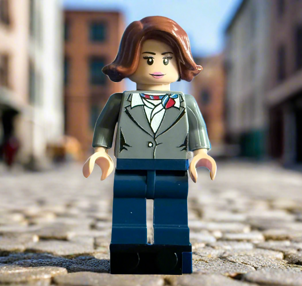 Tina Goldstein Fantastic Beasts Minifigure (ONLINE ORDER ONLY)