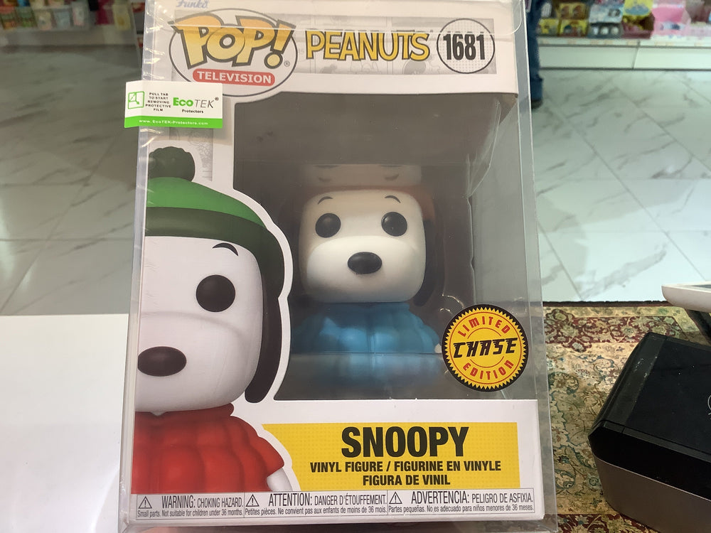 Funko Pop Television Peanuts Snoopy 1681 LIMITED EDITION CHASE (ONLINE ORDER ONLY)