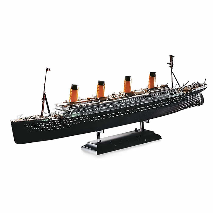 ACA14220 RMS Titanic With Led Set 1:700 Scale Plastic Model Kit Academy (ONLINE ORDER ONLY)