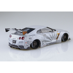 Aoshima: 1/24 LB-Works R35 GT-R Ver. 2 Scale Model Kit #10 (ONLINE ORDER ONLY)