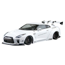 Aoshima: 1/24 LB-Works R35 GT-R Type 1.5 Scale Model Kit #11 (ONLINE ORDER ONLY)
