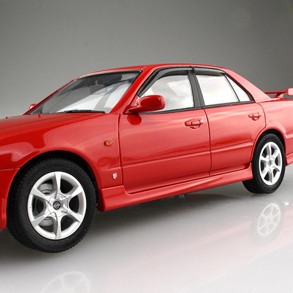 Aoshima: 1/24 NISSAN ER34 SKYLINE 25GT-X TURBO '98 Scale Model Kit #98 (ONLINE ORDER ONLY)