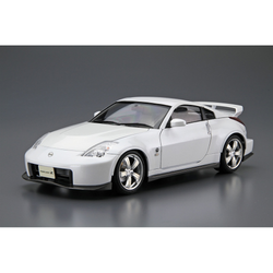 Aoshima: 1/24 Nissan Z33 FairladyZ Nismo '07 Scale Model Kit #69 (ONLINE ORDER ONLY)
