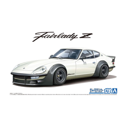 Aoshima: 1/24 NISSAN S30 Fairlady Z AERO CUSTOM Ver. 2 '75 Scale Model Kit #128 (ONLINE ORDER ONLY)