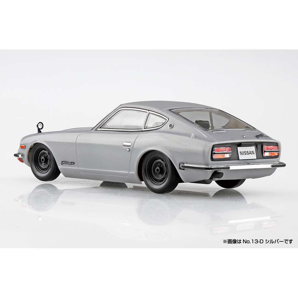 Aoshima: 1/32 The Snap Kit Nissan S30 FAIRLADY Z (Silver) Scale Model Kit #13-D (ONLINE ORDER ONLY)