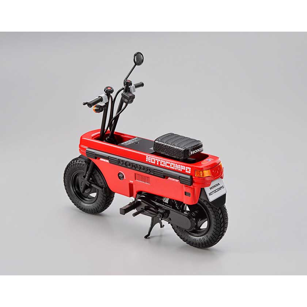 Aoshima: 1/12 The Bike Honda AB12 Motocompo '81 Scale Model Kit #67 (ONLINE ORDER ONLY)