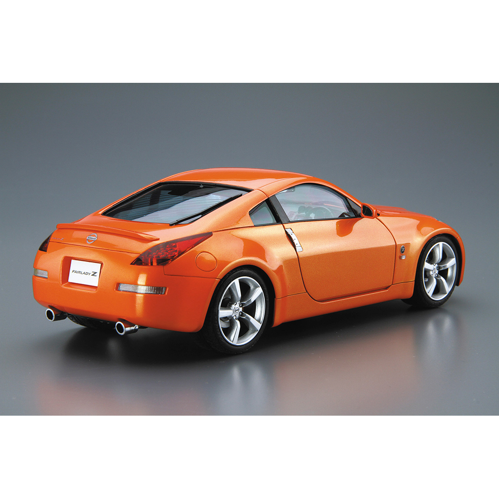 Aoshima: 1/24 Nissan Z33 FairladyZ Version ST '07 Scale Model Kit #33 (ONLINE ORDER ONLY)