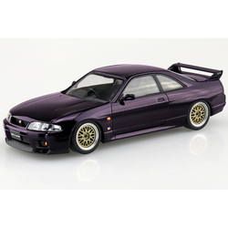 Aoshima: 1/32 Snap Kit Nissan R33 Skyline GT-R (Midnight Purple) Scale Model Kit #15-A (ONLINE ORDER ONLY)