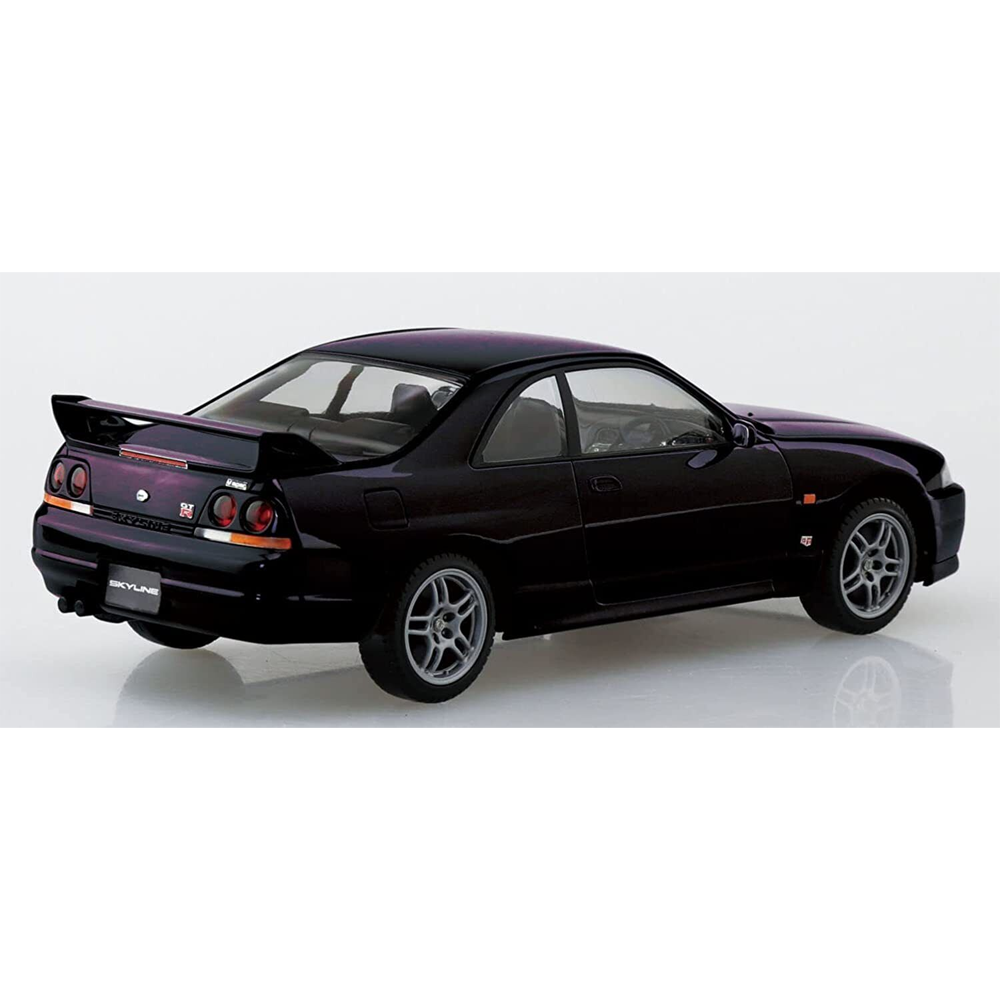 Aoshima: 1/32 Snap Kit Nissan R33 Skyline GT-R (Midnight Purple) Scale Model Kit #15-A (ONLINE ORDER ONLY)