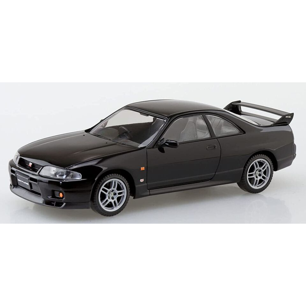 Aoshima: 1/32 The Snap Kit Nissan R33 Skyline GT-R (Black) Scale Model Kit #15 (ONLINE ORDER ONLY)