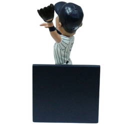 Aaron Judge New York Yankees Wall Catch Bobblehead (ONLINE ORDER ONLY)