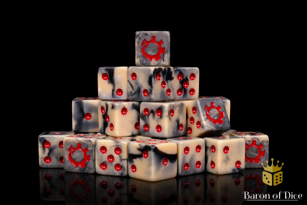 Alien Dice | Beige & Red