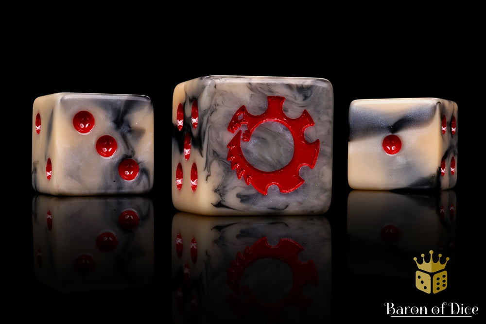 Alien Dice | Beige & Red