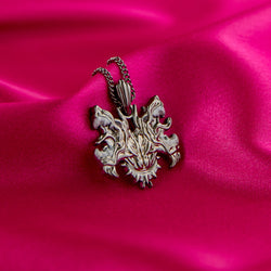 League of Legends X RockLove ARCANE Vi Murk Wolves Necklace (ONLINE ORDER ONLY)