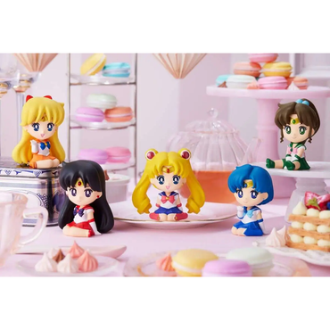 Bandai Shokugan: Sailor Moon - Relaxing Mascot (1 Blind Box Figure) (ONLINE ORDER ONLY)