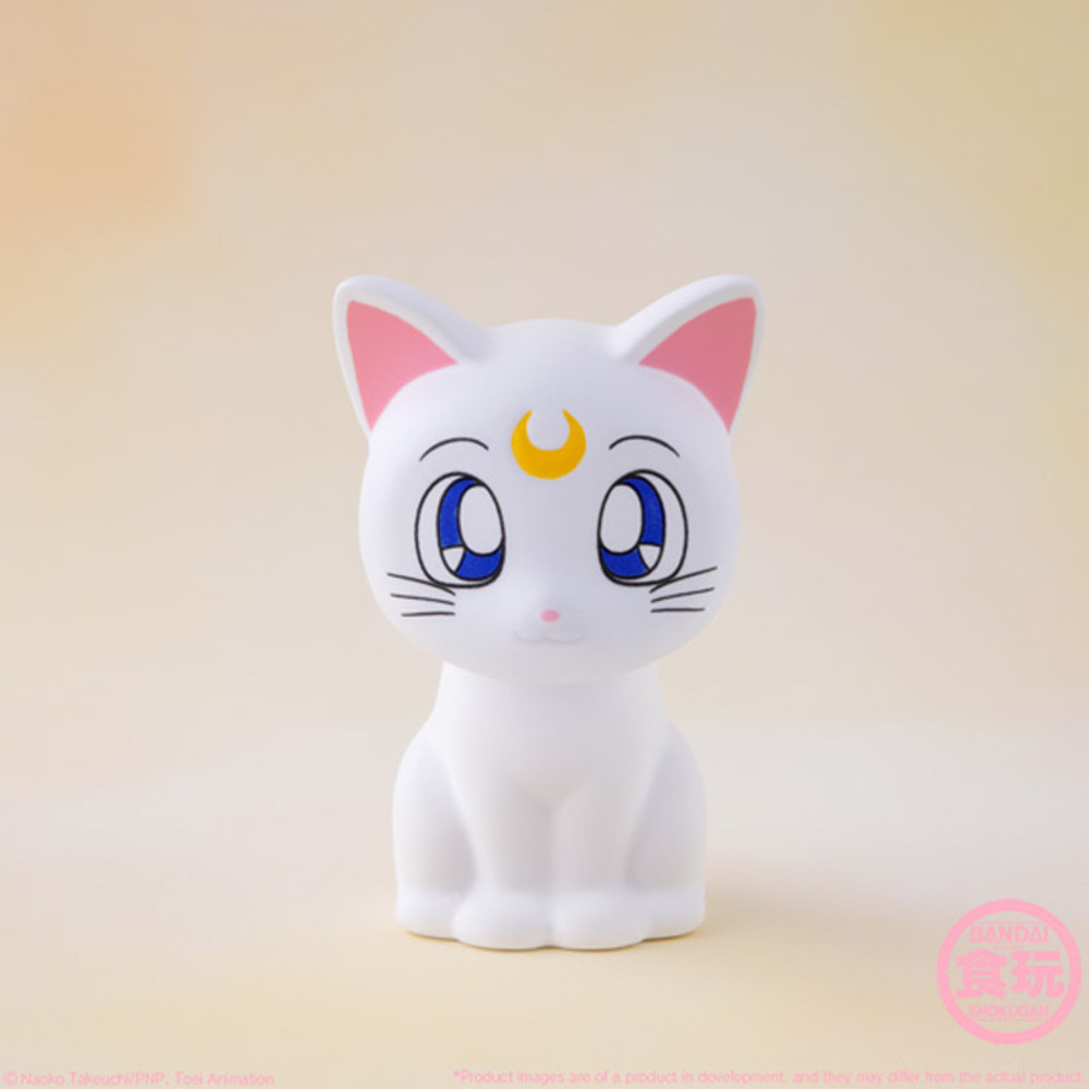 Bandai Shokugan: Sailor Moon - Relaxing Mascot (1 Blind Box Figure) (ONLINE ORDER ONLY)