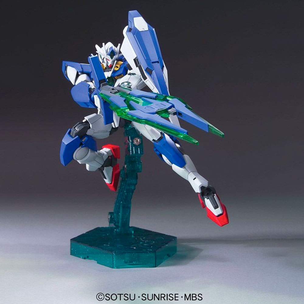 Bandai Spirits: Gundam 00 - HG 1/144 00 Qan[T] Model Kit #66 (ONLINE ORDER ONLY)