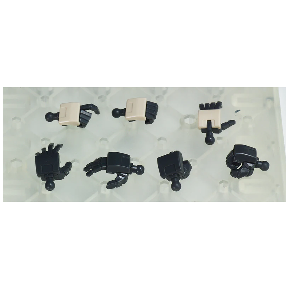 Bandai Spirits: Gundam - HGUC 1/144 RGM-79C GM Type C Model Kit #113 (ONLINE ORDER ONLY)