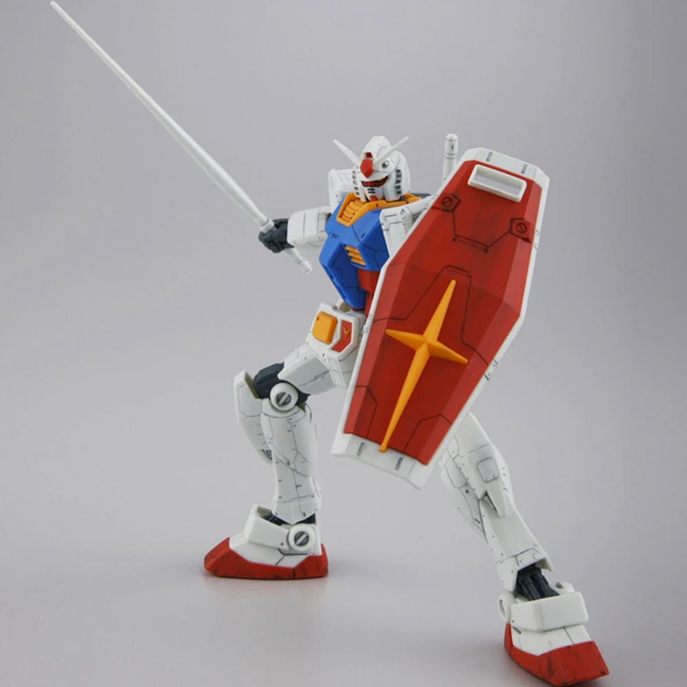 Bandai Spirits: GunPla Starter Set Vol. 2 - HG 1/144 RX-78-2 Gundam (Ver G30th) Model Kit (ONLINE ORDER ONLY)