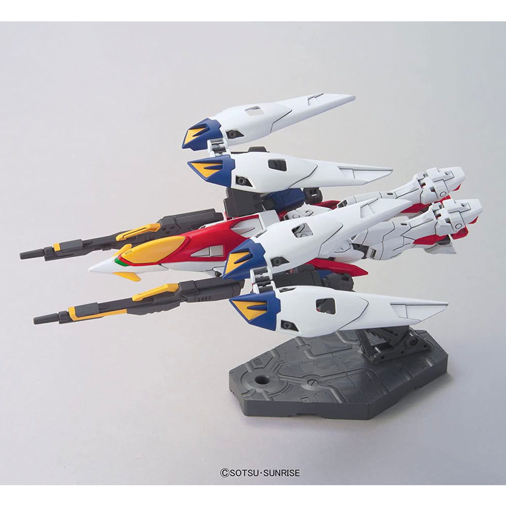 Bandai Spirits: Gundam Wing - HGAC 1/144 Wing Gundam Zero Model Kit #174 (ONLINE ORDER ONLY)