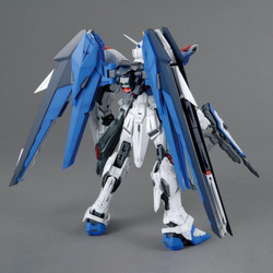 Bandai Spirits: Gundam SEED - Freedom Gundam (Ver. 2.0) MG 1/100 Scale Model Kit (ONLINE ORDER ONLY)