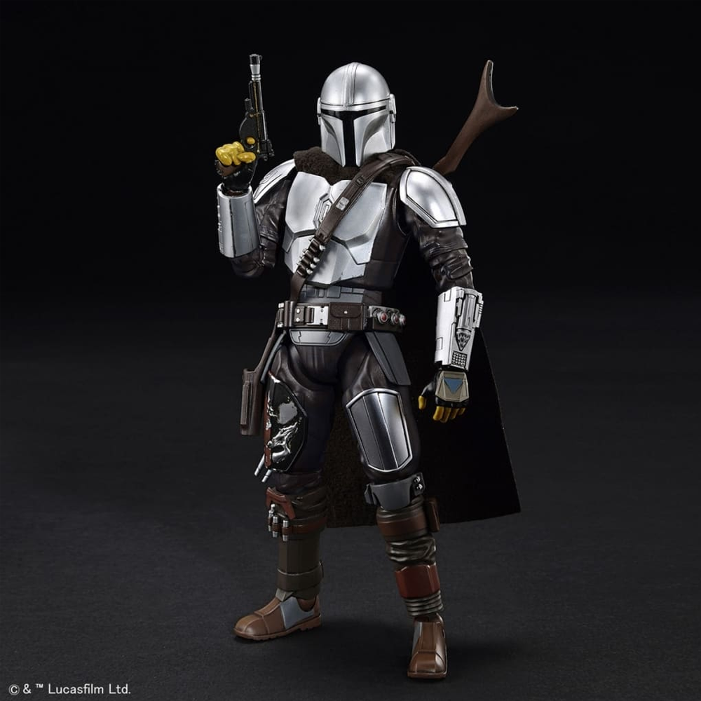 Bandai Spirits: Star Wars: Mandalorian - The Mandalorian Beskar Armor (Silver Coating Ver.) 1/12 Scale Model Kit (ONLINE ORDER ONLY)